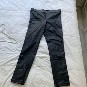 Black patterned faux leather leggings